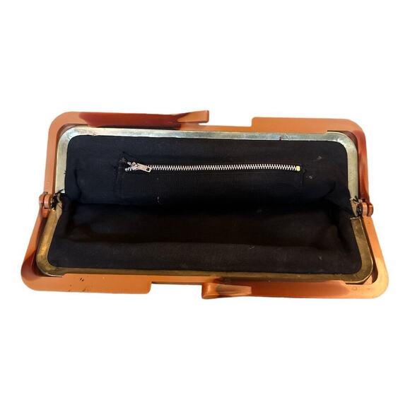 Vintage Floral Petit Point Plastic Snap Closure Clutch - Picture 3 of 9